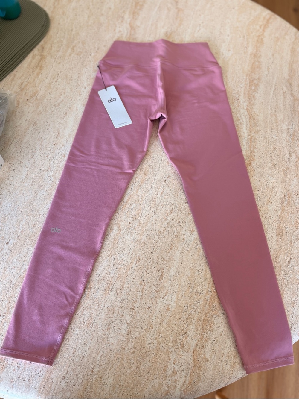 ALO Yoga Kids High-Rise Leggings in Dusty Rose